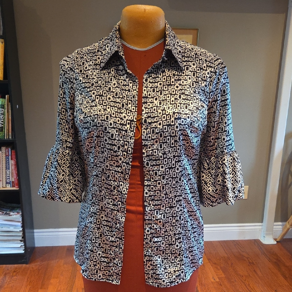 JohnPaulRichard Black and White Button Down Shirt